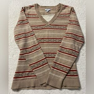 Croft & Barrow Women's Beige and Red Striped V-Neck Knit Sweater Soft Flattering